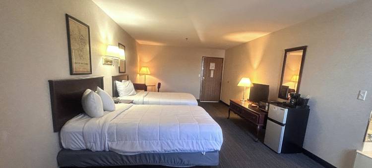 奥沙乡村宾馆(Osage Village Inn Near Lake Ozarks US 54)图片
