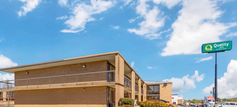 品质酒店-哥伦布，密西西比州(Quality Inn Columbus, MS)图片