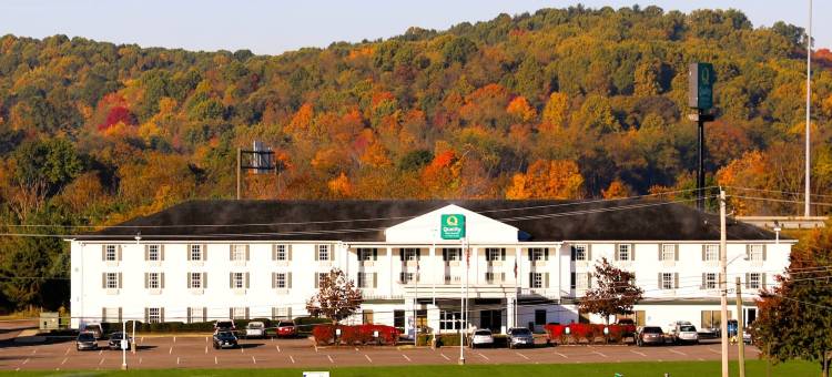 曼斯菲尔德贝尔维尔品质套房酒店(Quality Inn & Suites Bellville - Mansfield)图片