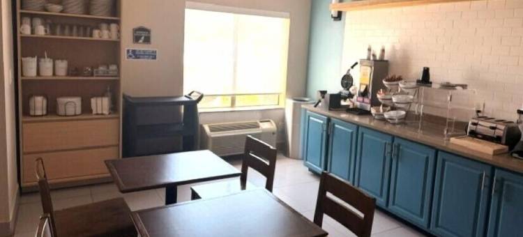 Radisson酒店乡村客栈，米德韦- 塔拉哈西西(Country Inn & Suites by Radisson, Midway - Tallahassee West)图片
