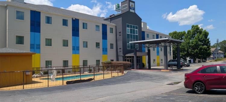 奥古斯塔艾森豪威尔堡附近温德姆戴斯套房汽车旅馆(Days Inn & Suites by Wyndham Augusta Near Fort Eisenhower)图片