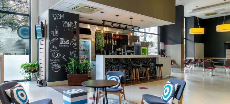宜必思快捷 BH 阿方索佩纳萨瓦西酒店(ibis budget BH Afonso Pena Savassi)图片