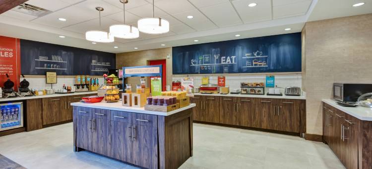 韦尔斯希尔顿欢朋套房酒店(Hampton Inn and Suites Wells)图片