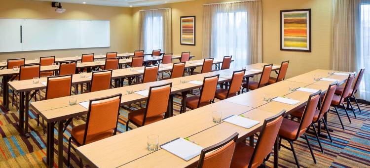 莫纳卡万豪万枫酒店(Fairfield Inn & Suites Monaca)图片