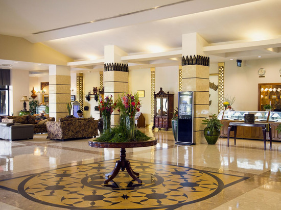 峰会花园景仰光酒店