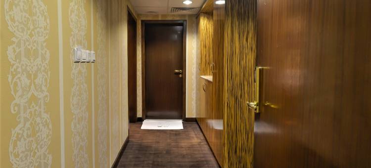 皇冠城酒店(Crown Town Hotel)图片