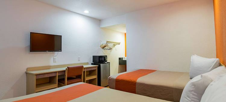 加州洛斯特希尔斯Motel 6酒店(Motel 6 Lost Hills, CA)图片