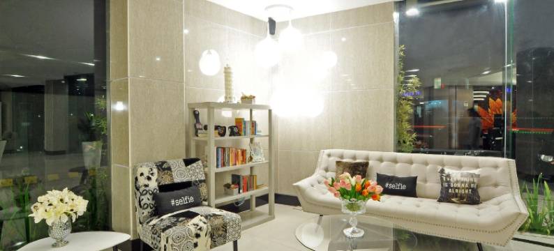 塞萨尔广场717号酒店(717 Cesar Place Hotel)图片