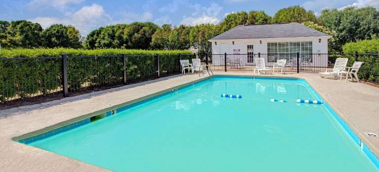 史密斯菲尔德呗盟套房酒店(Baymont by Wyndham Smithfield)图片