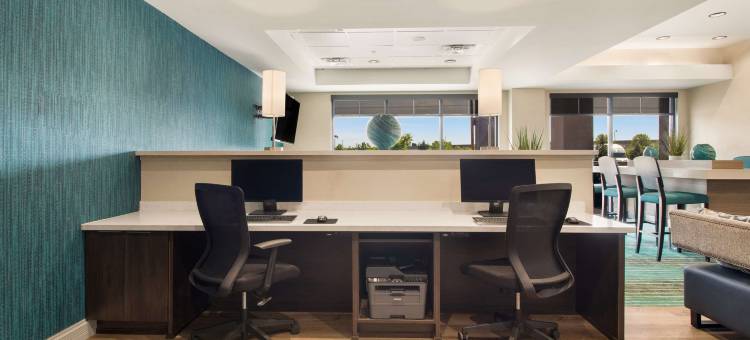 舒适酒店及套房克拉克斯维尔 - 路易斯维尔北(Comfort Inn & Suites Clarksville - Louisville North)图片