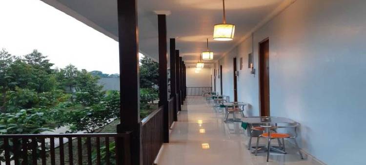 ZIRI的奥辛别墅度假村(Hotel Butik Cafe & Resto Pesona Osing)图片