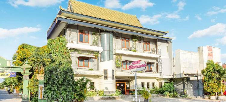 OYO 3819 Hotel Winotosastro图片