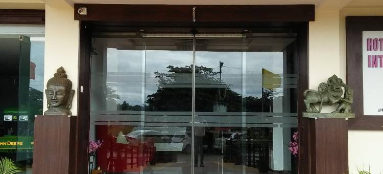 萨曼维国际酒店(Hotel Samanvi International)图片