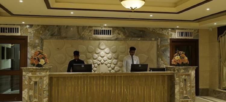 涅槃大酒店(The Grand Nirvana Hotel)图片