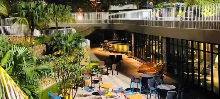 FLC Sea Tower Quy Nhon Beachfront Condotel图片