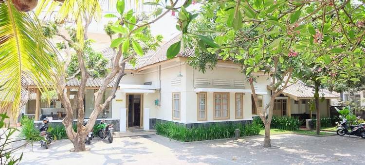 达勒姆苏拉提宾馆(Ndalem Suratin Guesthouse)图片