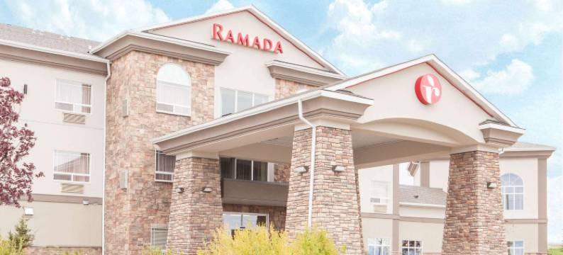 平彻溪华美达酒店(Ramada by Wyndham Pincher Creek)图片