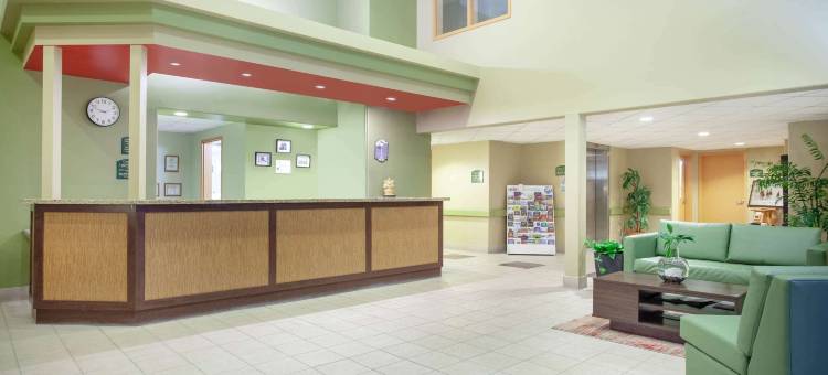 米德兰速8酒店(Super 8 by Wyndham Midland)图片