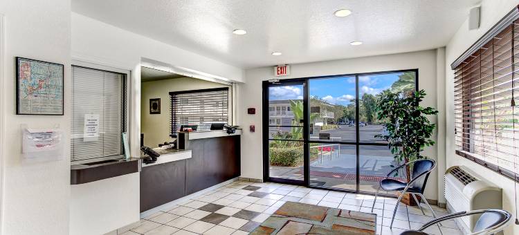 奥兰多 - 基西米6号一室公寓酒店(Studio 6 Kissimmee, FL - Orlando)图片