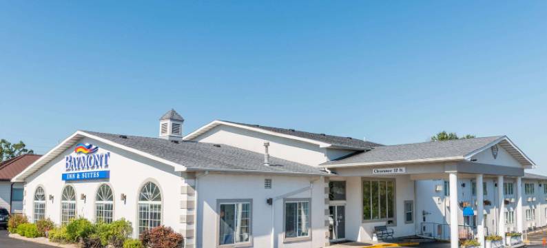 欧塞奇海滩呗盟套房酒店(Baymont by Wyndham Osage Beach)图片