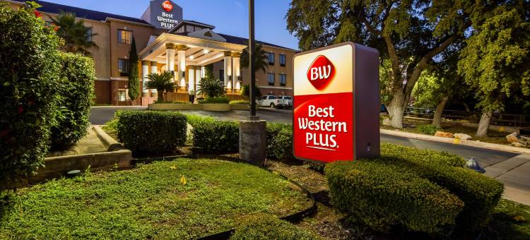 希尔贝斯特韦斯特优质套房酒店(Best Western Plus Hill Country Suites)图片