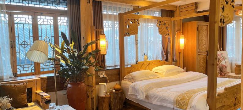 丽江二小姐客栈图片