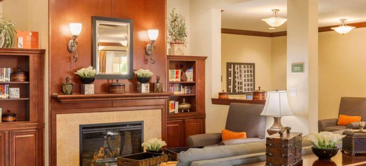 佛罗里达奥兰治港代托纳丽怡酒店(Country Inn & Suites by Radisson, Port Orange-Daytona, FL)图片