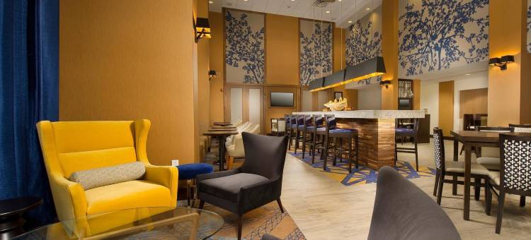 巴尔的摩伍德朗欢朋套房酒店(Hampton Inn & Suites Baltimore/Woodlawn)图片