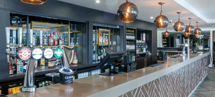 普雷斯顿萨默斯伯里加纳酒店(Garner Hotel Preston Samlesbury)图片