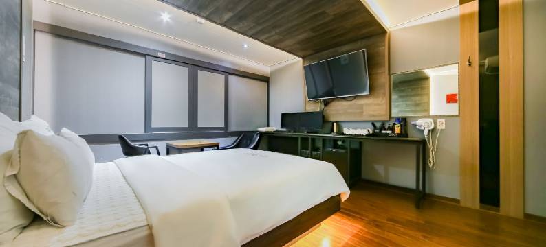 BNB酒店(Changwon Masan Hotel Bnb)图片