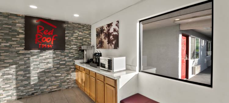 红屋顶酒店洛杉矶-贝尔弗劳尔(Red Roof Inn Los Angeles – Bellflower)图片