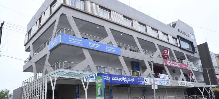 HRG运营的维贾亚普拉Unnati Stay Inn酒店(Hotel Unnati Stay Inn Vijayapura by Hrg)图片