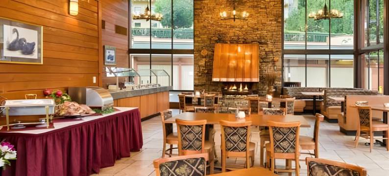 河畔会议中心度假村(River Terrace Resort & Convention Center)图片