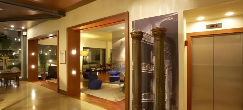 民宿酒店因佩里亚罗西尼剧院(B&B HOTEL Imperia Rossini al Teatro)图片