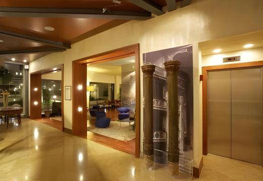 B&B HOTEL Imperia Rossini al TeatroHotel Overview