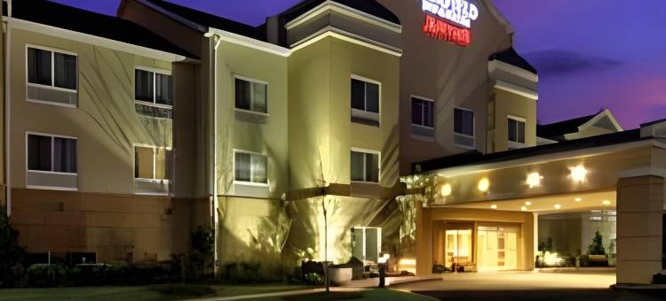 奥本欧佩莱卡万枫酒店酒店(Fairfield Inn & Suites Auburn Opelika)图片