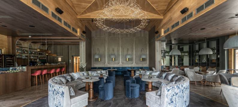 伊泽鲁迪尼勒斯生态酒店(Cosmos Collection Izumrudny Les Hotel)图片