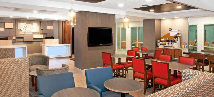 Holiday Inn Express 哈斯克尔中，韦恩区(Holiday Inn Express Haskell-Wayne Area)图片