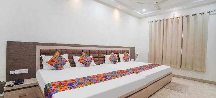 Fabhotel 施里吉里拉吉达姆(FabHotel Shri Giriraj Ji Dham)图片