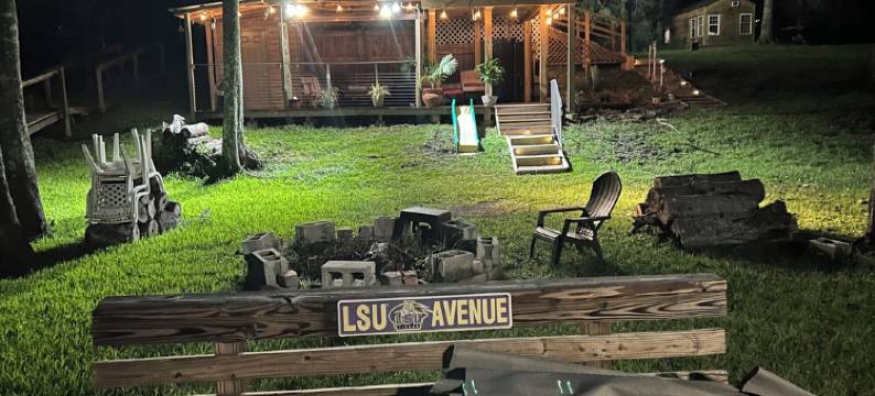 The Cajun Chateau is the perfect rustic get-away!图片