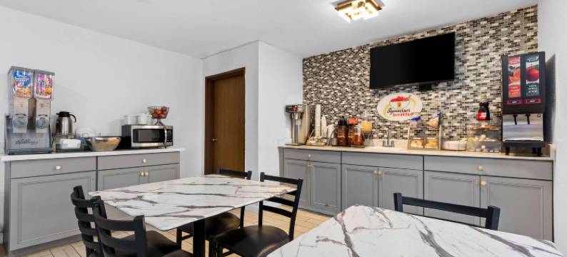 伊丽莎白敦温德姆速8酒店(Super 8 by Wyndham Elizabethtown)图片