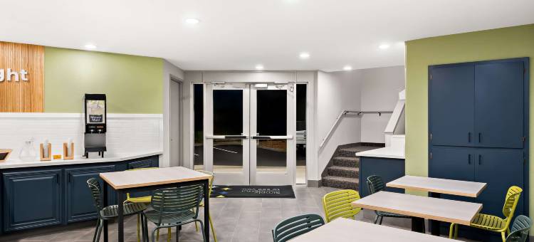 希尔顿威廉斯Spark(Spark by Hilton Williams)图片