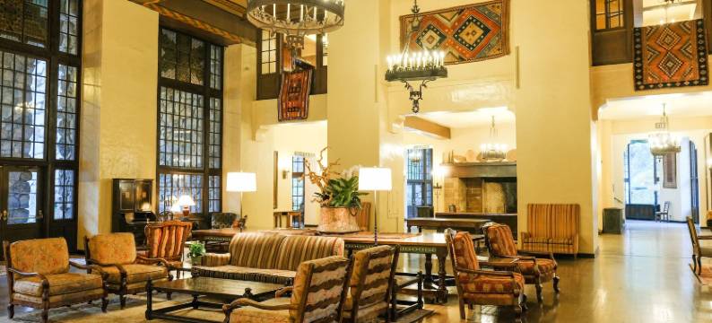 阿赫瓦尼酒店(The Ahwahnee)图片