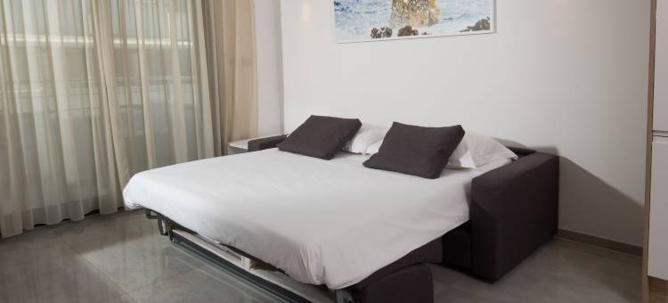 彭塔布鲁公寓酒店(Aparthotel Punta Blu - Pool & Spa)图片
