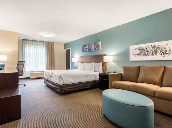 蒙罗-伍德伯里舒眠酒店及套房