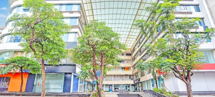 Collection O Adajan Formerly Hotel Western Inn图片