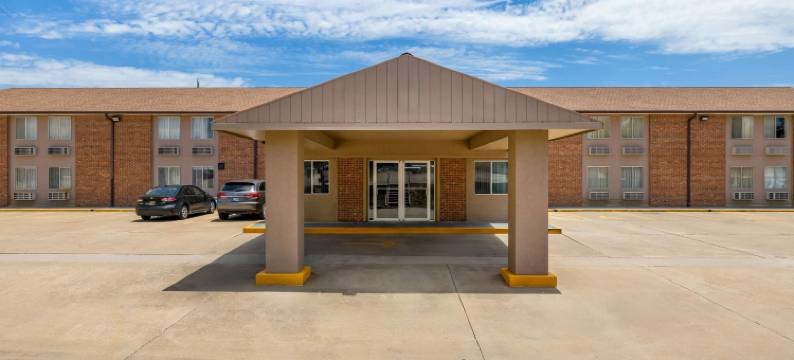 恩波里亚伊克诺旅馆(Econo Lodge)图片