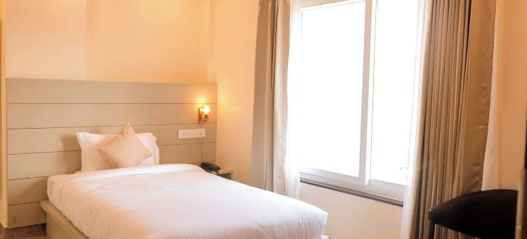 GREEN HILLS HOTEL图片