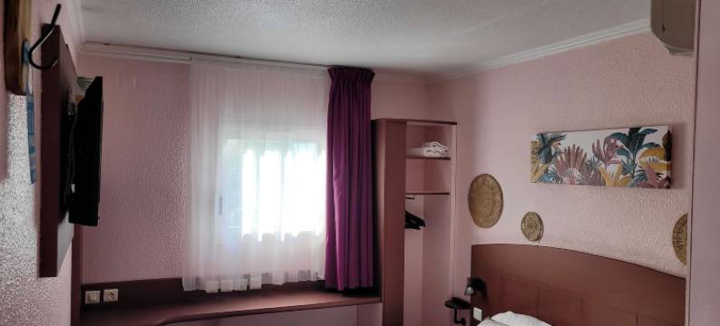 阿尔斯基里亚德直营酒店(Kyriad Arles)图片