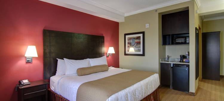 鲍曼维尔贝斯特韦斯特优质酒店(Best Western Plus Bowmanville)图片